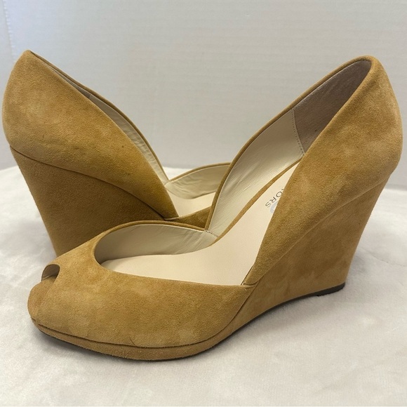 Michael Kors Suede Peep Toe Wedge Pump Heel Vail Khaki Tan Sz 10 - Picture 1 of 9